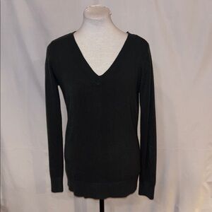 Croft & Barrow Classic Dark Green V-Neck Sweater Small
